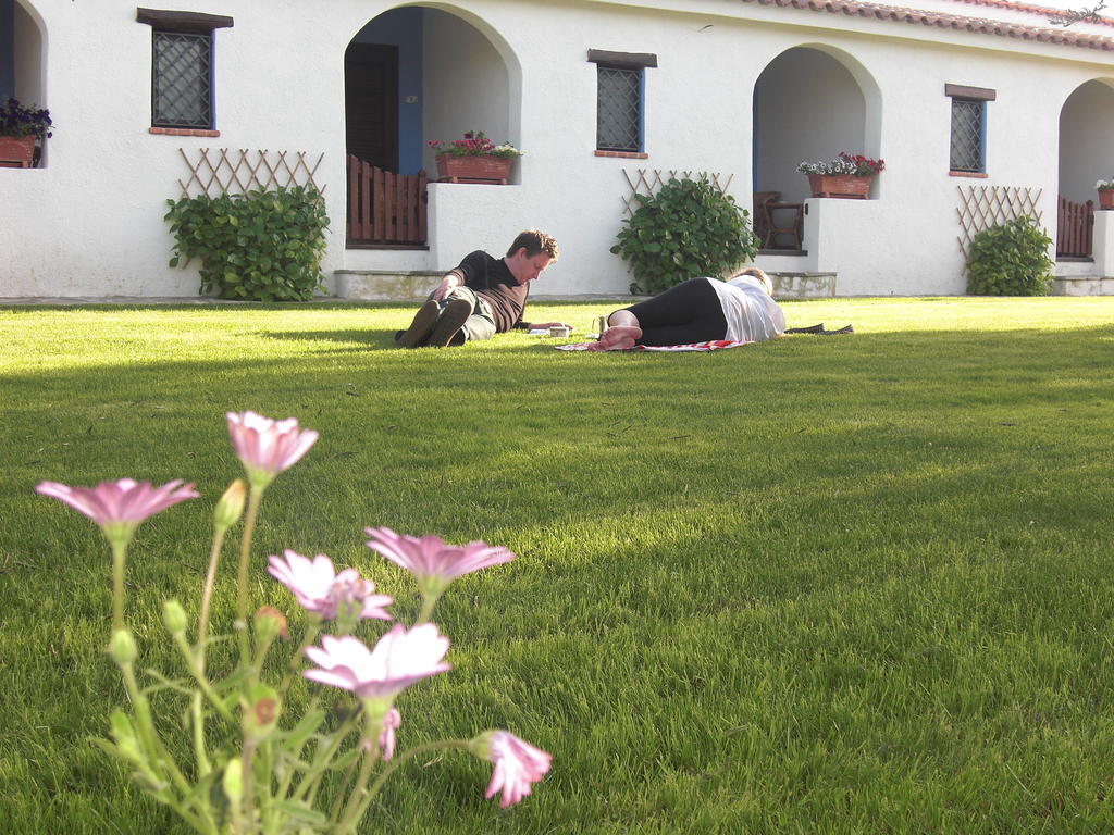 Agriturismo Guthiddai โอเลียนา ภายนอก รูปภาพ