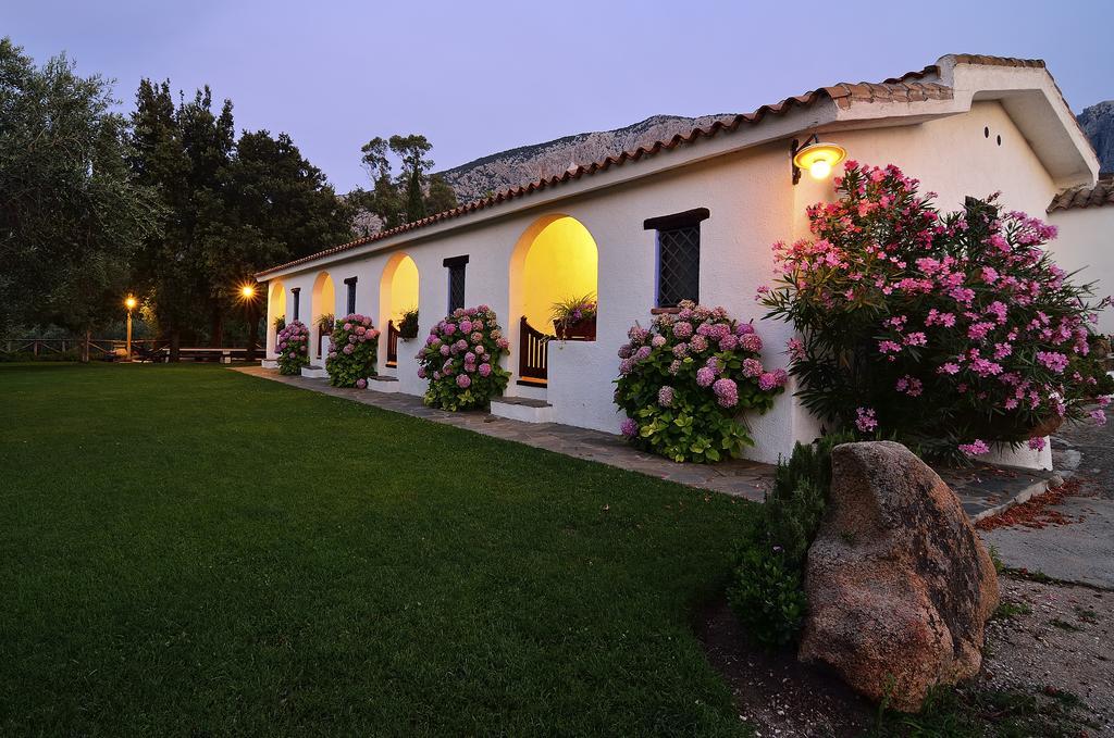 Agriturismo Guthiddai โอเลียนา ภายนอก รูปภาพ
